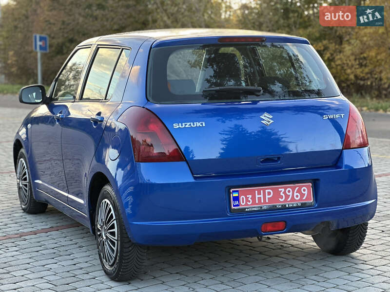 Хетчбек Suzuki Swift 2006 в Старокостянтинові