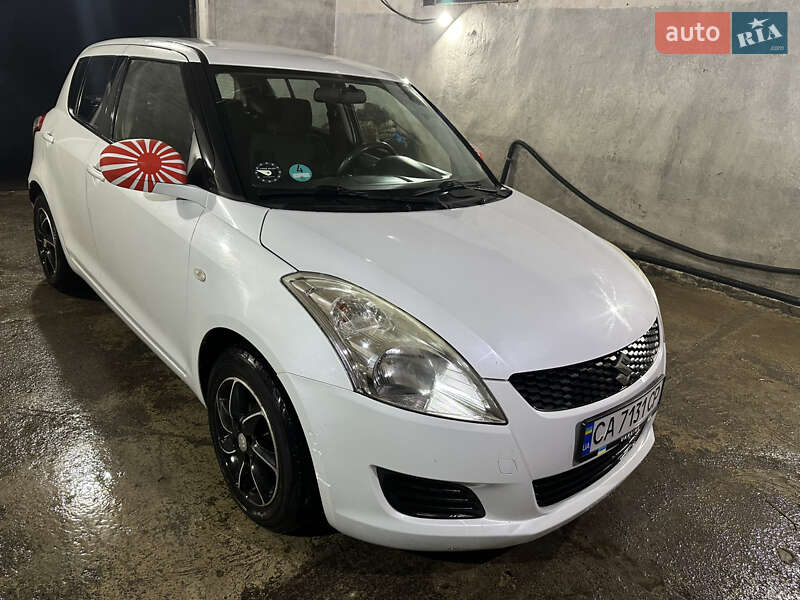 Хэтчбек Suzuki Swift 2011 в Звенигородке