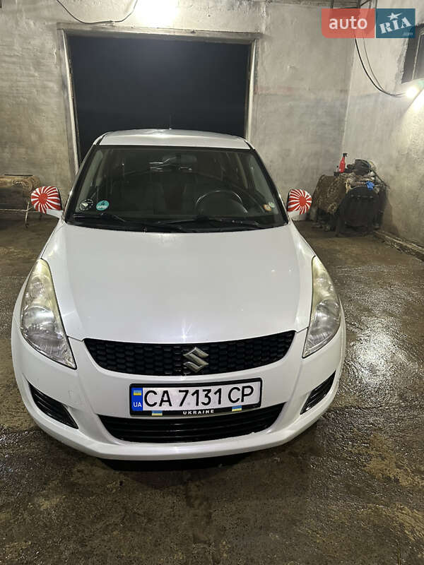 Хэтчбек Suzuki Swift 2011 в Звенигородке