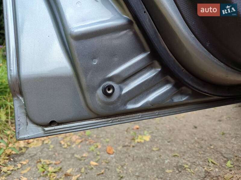 Хэтчбек Suzuki Swift 2008 в Тлумаче фото 14 Хэтчбек Suzuki Swift 2008 в Тлумаче