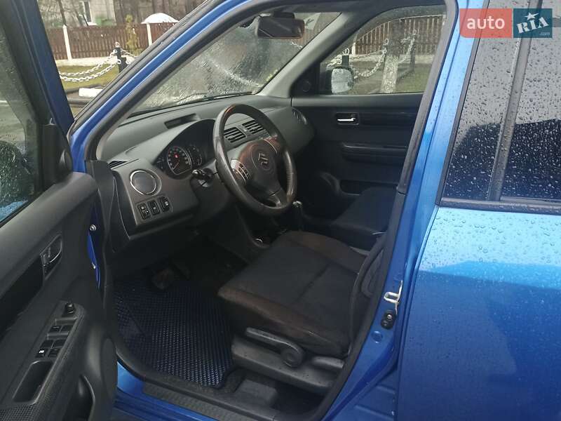 Хетчбек Suzuki Swift 2007 в Києві