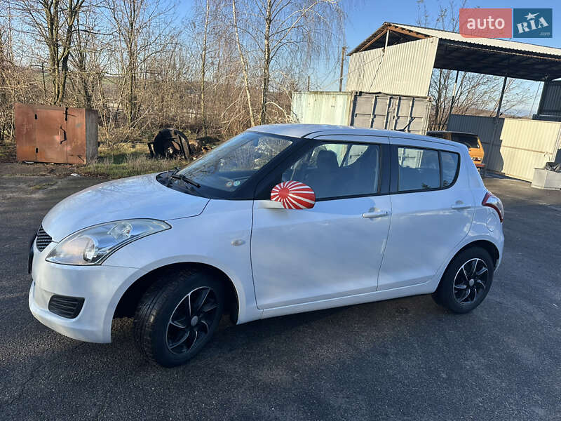 Хетчбек Suzuki Swift 2011 в Звенигородці