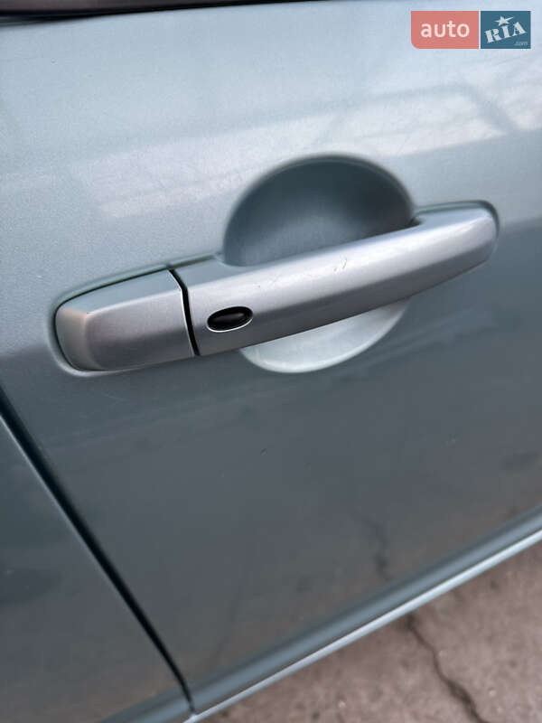 Хетчбек Suzuki Swift 2006 в Запоріжжі фото 24 Хетчбек Suzuki Swift 2006 в Запоріжжі