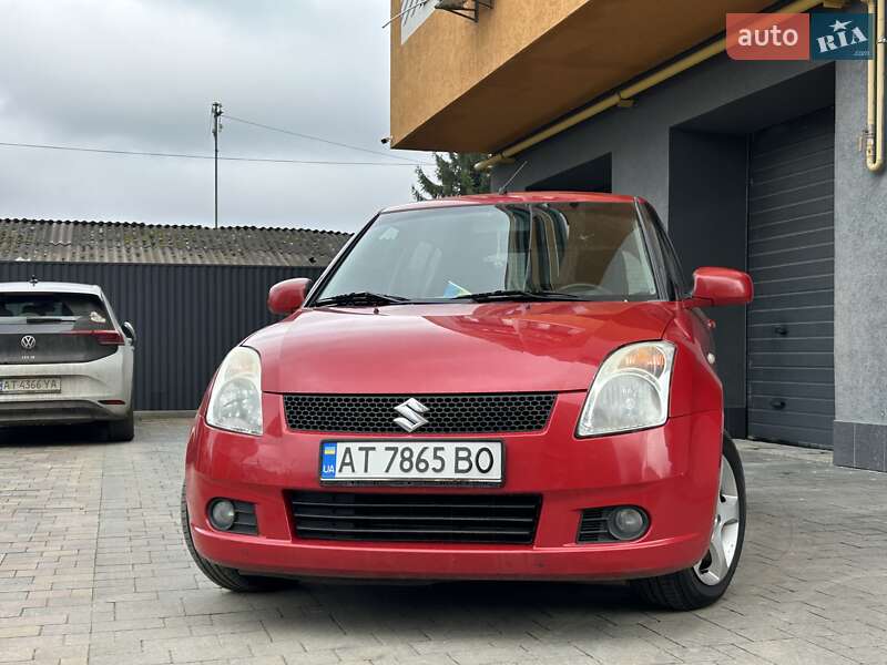 Хэтчбек Suzuki Swift 2005 в Ивано-Франковске фото 5 Хэтчбек Suzuki Swift 2005 в Ивано-Франковске