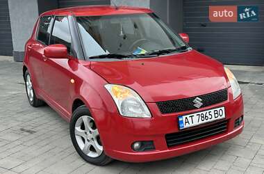 Хэтчбек Suzuki Swift 2005 в Ивано-Франковске