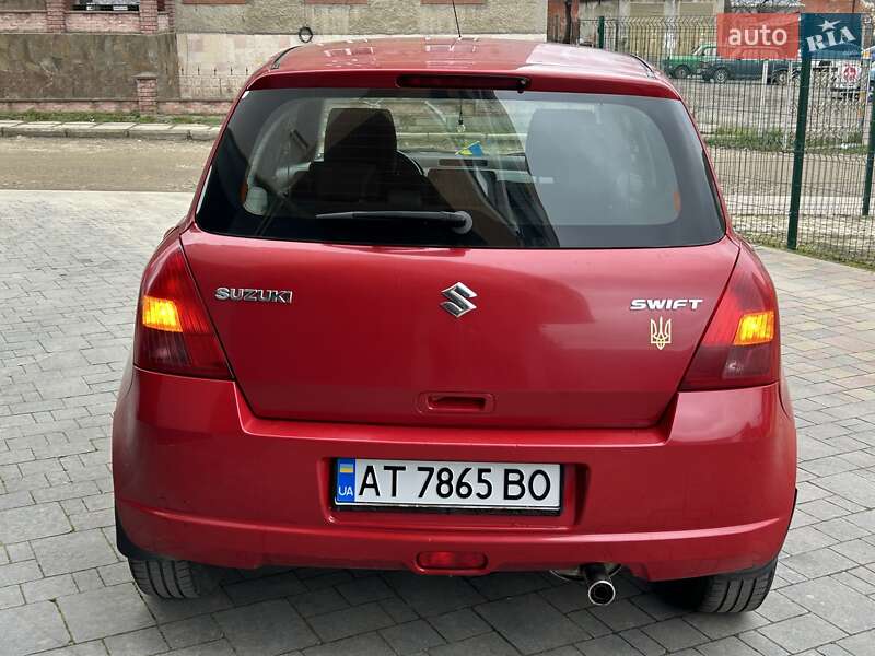 Хэтчбек Suzuki Swift 2005 в Ивано-Франковске фото 11 Хэтчбек Suzuki Swift 2005 в Ивано-Франковске