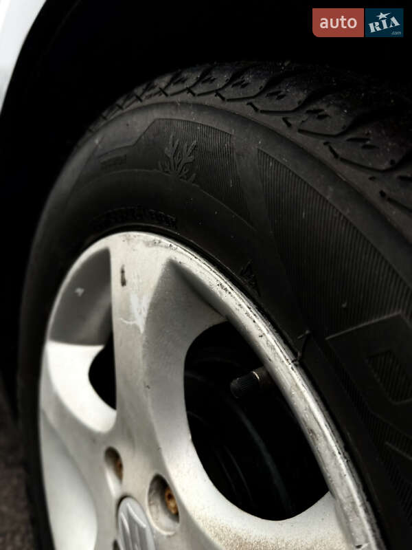 Хэтчбек Suzuki Swift 2007 в Кременчуге фото 8 Хэтчбек Suzuki Swift 2007 в Кременчуге