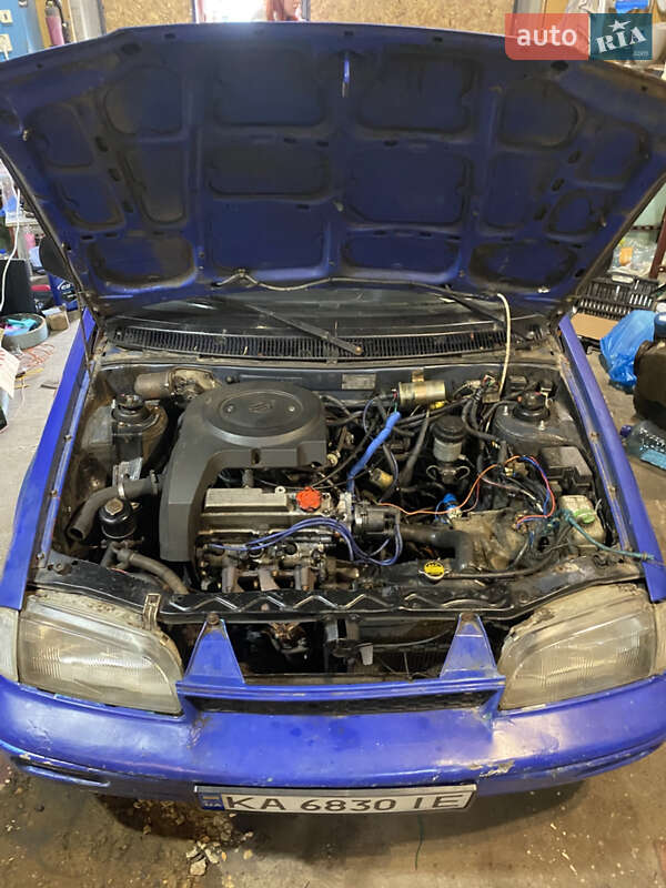 Хэтчбек Suzuki Swift 1995 в Киеве фото 5 Хэтчбек Suzuki Swift 1995 в Киеве