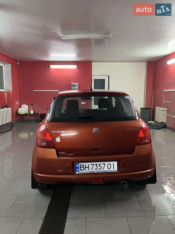 Хэтчбек Suzuki Swift 2007 в Одессе фото 6 Хэтчбек Suzuki Swift 2007 в Одессе