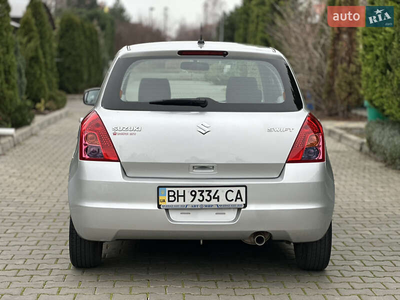 Хэтчбек Suzuki Swift 2008 в Одессе