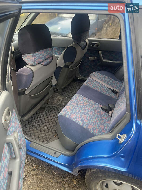 Хэтчбек Suzuki Swift 1994 в Черновцах