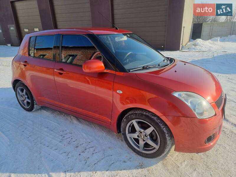 Хэтчбек Suzuki Swift 2007 в Шостке
