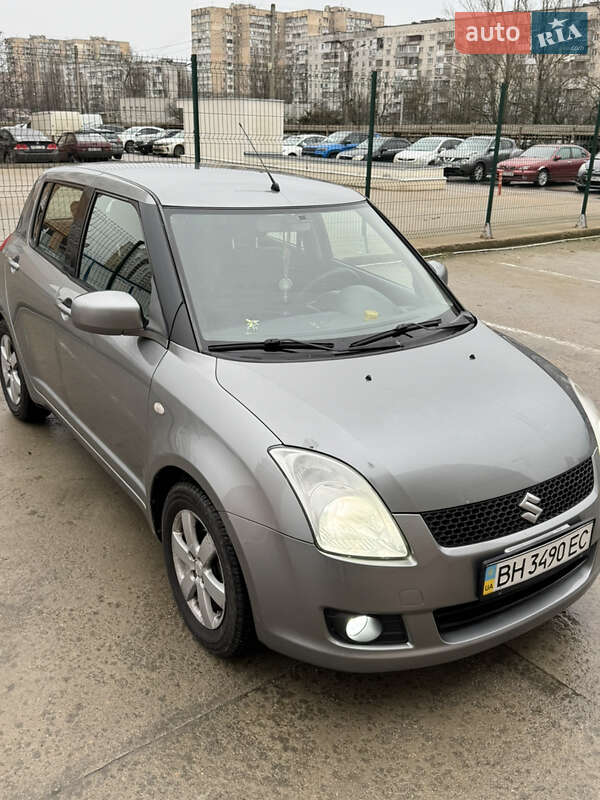 Хетчбек Suzuki Swift 2008 в Одесі фото 9 Хетчбек Suzuki Swift 2008 в Одесі