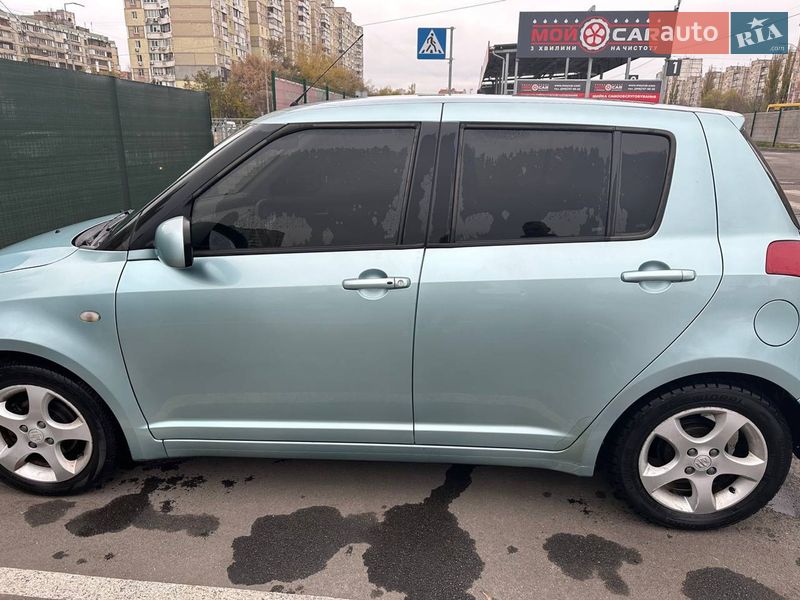 Хетчбек Suzuki Swift 2007 в Києві