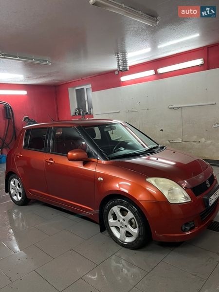 Хэтчбек Suzuki Swift 2007 в Одессе
