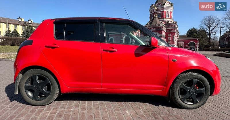 Хэтчбек Suzuki Swift 2005 в Днепре фото 10 Хэтчбек Suzuki Swift 2005 в Днепре