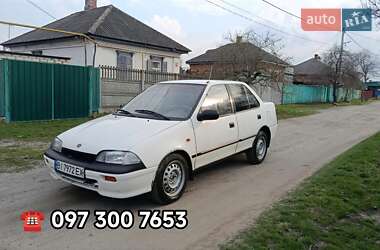Седан Suzuki Swift 1996 в Кременчуге