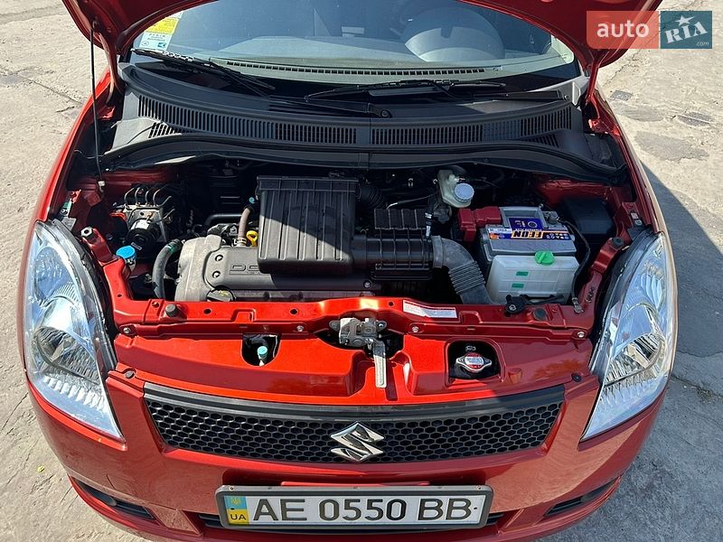Хетчбек Suzuki Swift 2006 в Кривому Розі