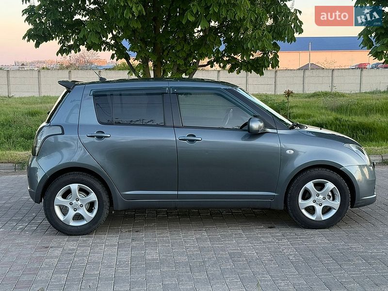 Хэтчбек Suzuki Swift 2007 в Одессе
