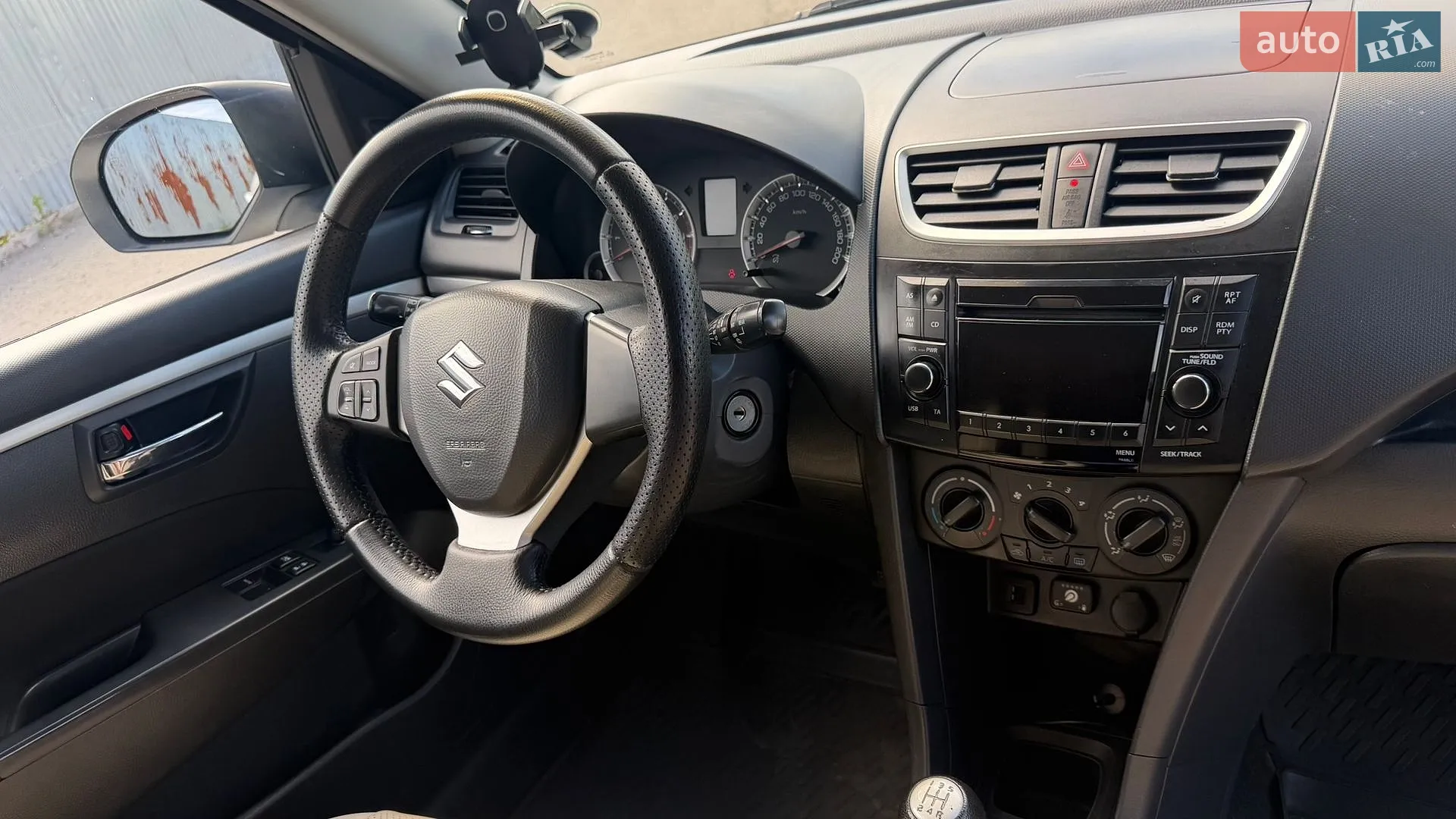 Suzuki Swift 2011 VIN TSMNZC72S00124174 фото оголошення 19 з 36