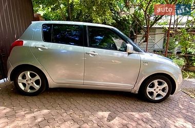 Хетчбек Suzuki Swift 2006 в Одесі