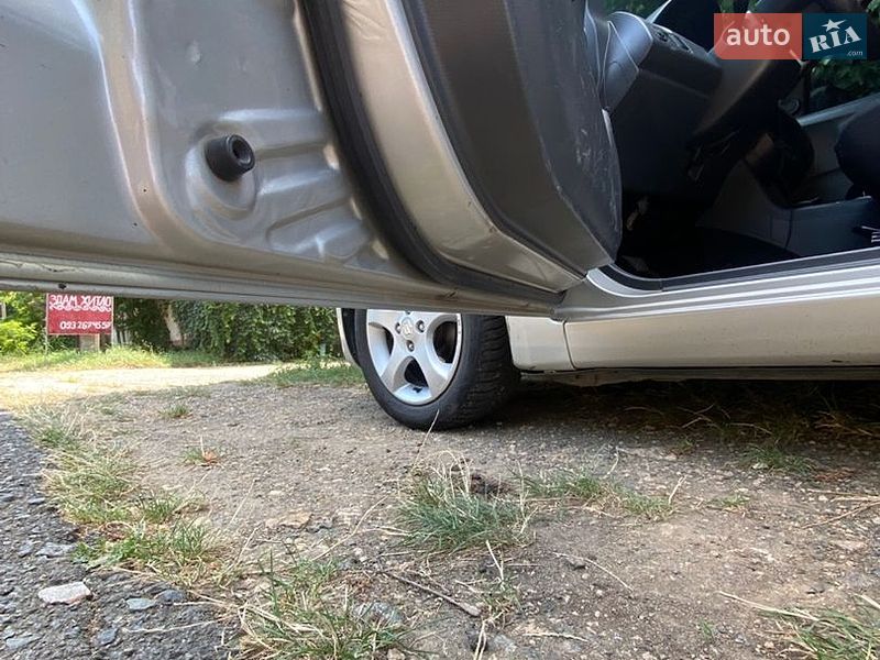 Хетчбек Suzuki Swift 2006 в Одесі