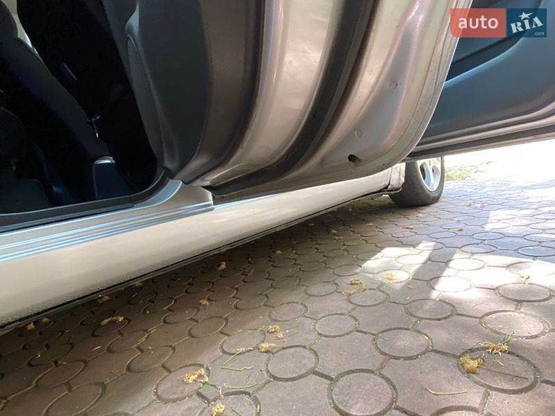 Хетчбек Suzuki Swift 2006 в Одесі