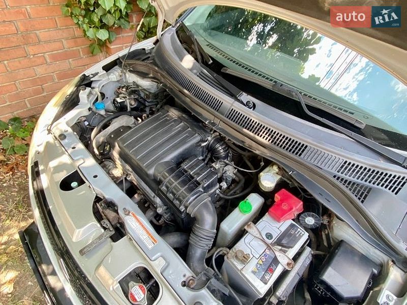 Хетчбек Suzuki Swift 2006 в Одесі