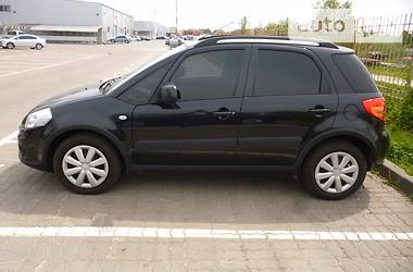 Внедорожник / Кроссовер Suzuki SX4 2011 в Киеве