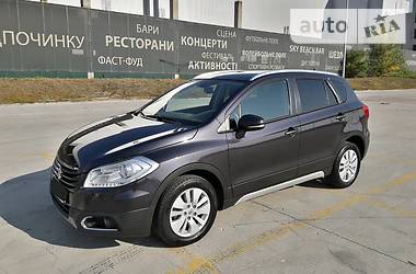 Внедорожник / Кроссовер Suzuki SX4 2015 в Киеве