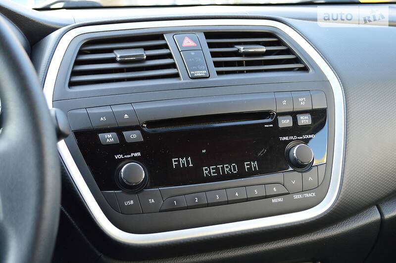 Позашляховик / Кросовер Suzuki SX4 2014 в Одесі