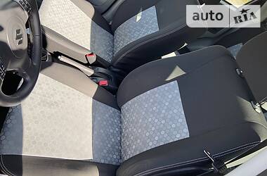Позашляховик / Кросовер Suzuki SX4 2013 в 