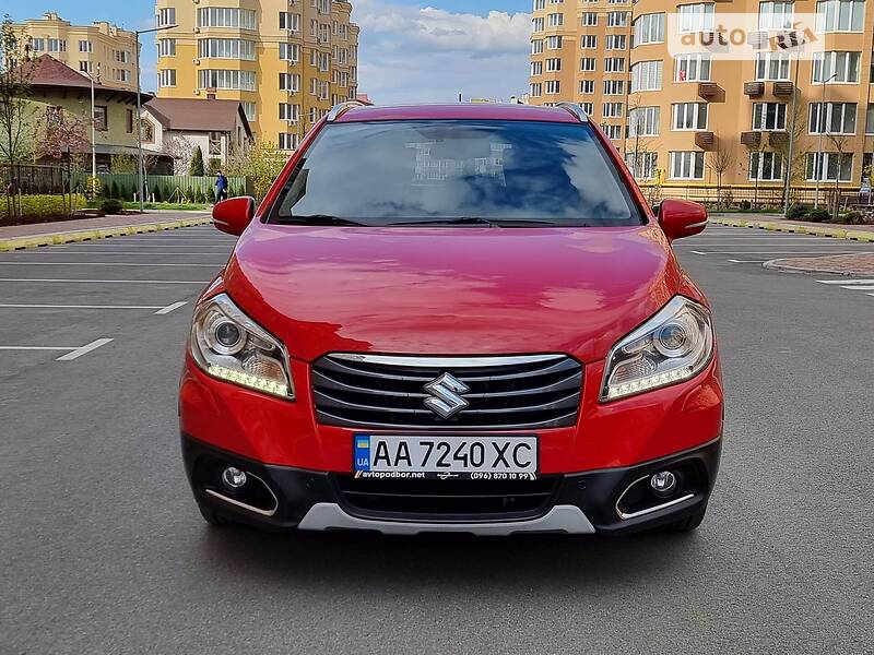 Хэтчбек Suzuki SX4 2016 в Киеве
