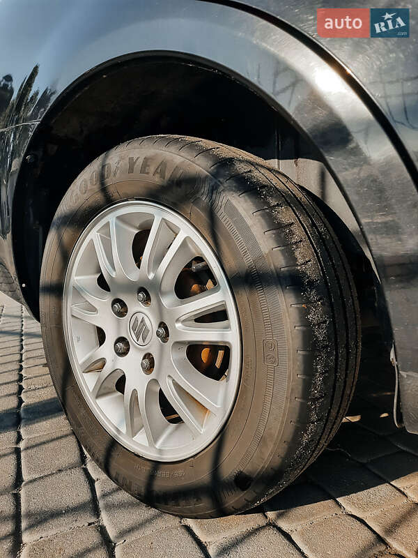 Седан Suzuki SX4 2008 в Кременчуге