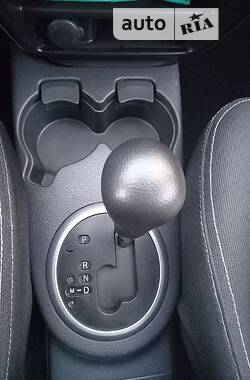 Позашляховик / Кросовер Suzuki SX4 2010 в 