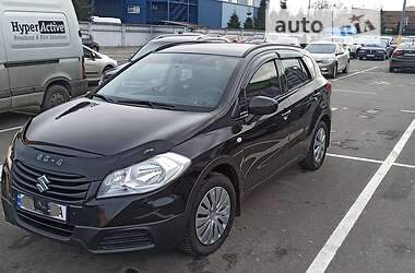 Позашляховик / Кросовер Suzuki SX4 2014 в Києві