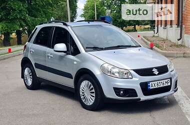 Хэтчбек Suzuki SX4 2011 в 