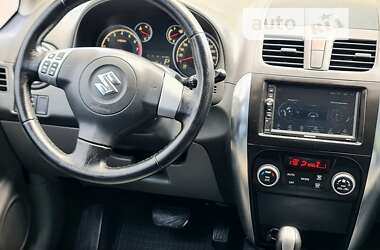 Хэтчбек Suzuki SX4 2011 в 