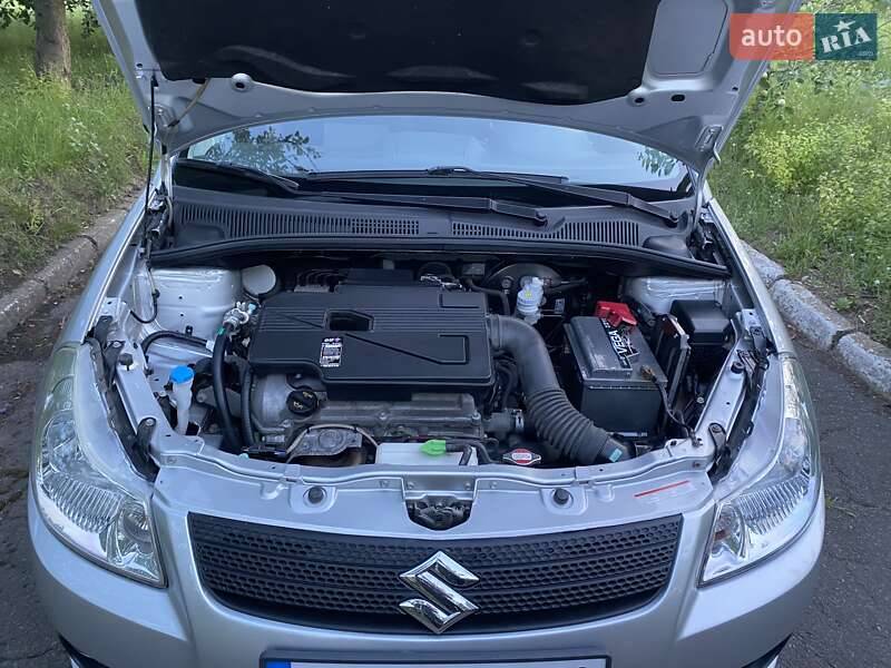 Внедорожник / Кроссовер Suzuki SX4 2008 в Первомайске