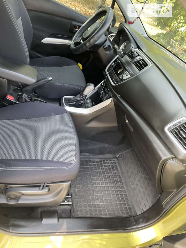 Внедорожник / Кроссовер Suzuki SX4 2014 в Черкассах