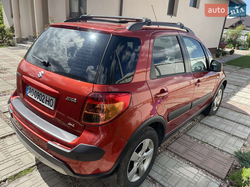 Позашляховик / Кросовер Suzuki SX4 2012 в Ужгороді