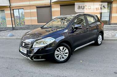 Внедорожник / Кроссовер Suzuki SX4 2014 в Харькове