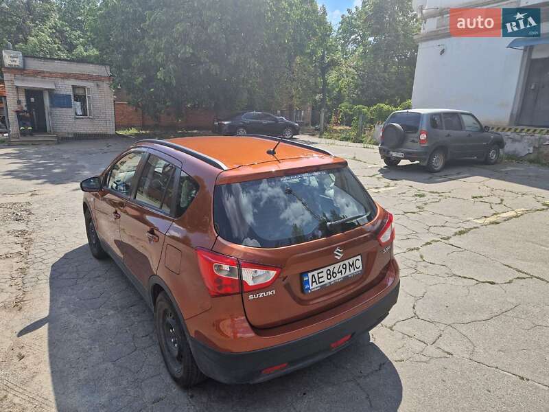Внедорожник / Кроссовер Suzuki SX4 2019 в Кривом Роге