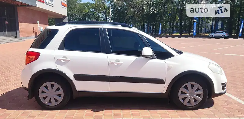 Suzuki SX4 2012