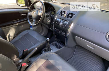 Позашляховик / Кросовер Suzuki SX4 2012 в Южноукраїнську