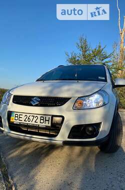 Позашляховик / Кросовер Suzuki SX4 2013 в Южноукраїнську