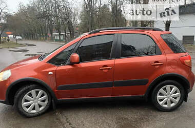 Позашляховик / Кросовер Suzuki SX4 2011 в Ужгороді