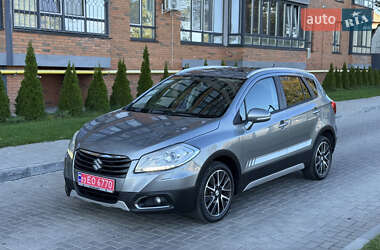 Позашляховик / Кросовер Suzuki SX4 2014 в Житомирі