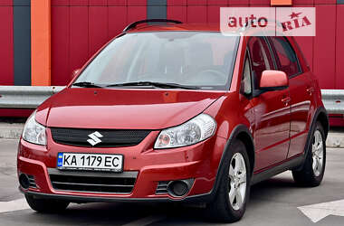 Внедорожник / Кроссовер Suzuki SX4 2011 в Киеве