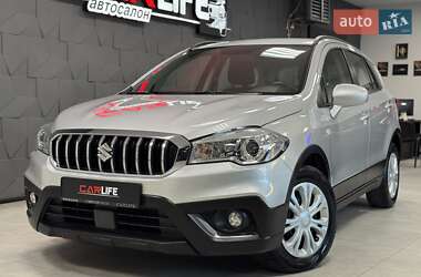 Внедорожник / Кроссовер Suzuki SX4 2017 в Тернополе